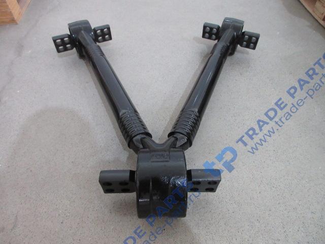 Реальная фотография тяга реактивная v-образная передняя faw j6 3250/3310