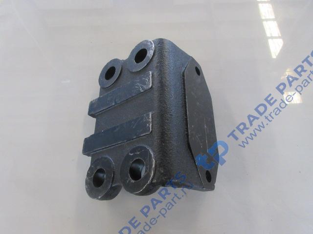 Реальная фотография кронштейн ограничителя буфера задней рессоры faw j6