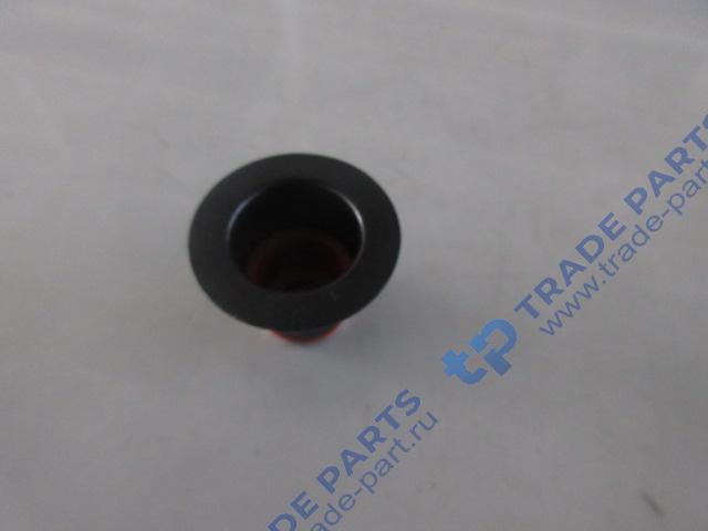 Реальная фотография колпачок маслосьемный