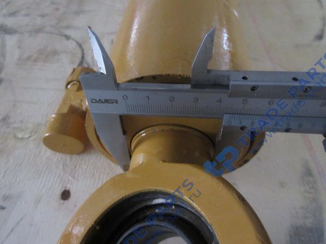 Реальная фотография гидроцилиндр поворота 803004098 xcmg