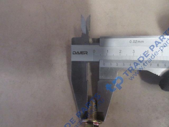 Реальная фотография болт задней крышки (6х15) 01112331