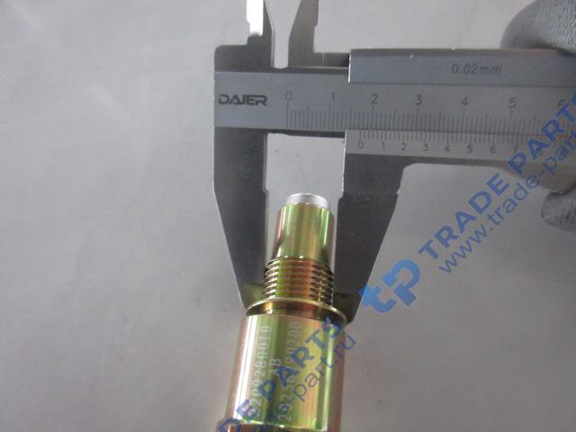Реальная фотография датчик скорости спидометра howo a7 wg2209280010