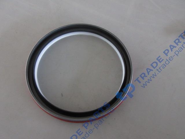 Реальная фотография сальник коленвала задний