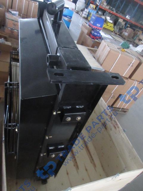 Реальная фотография радиатор в сборе sdlg lg933 нового образца ( с 2018 года)