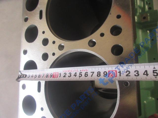 Реальная фотография блок цилиндров wd615 евро2 (крышка короткая, площадка тнвд прямая) howo 61500010383