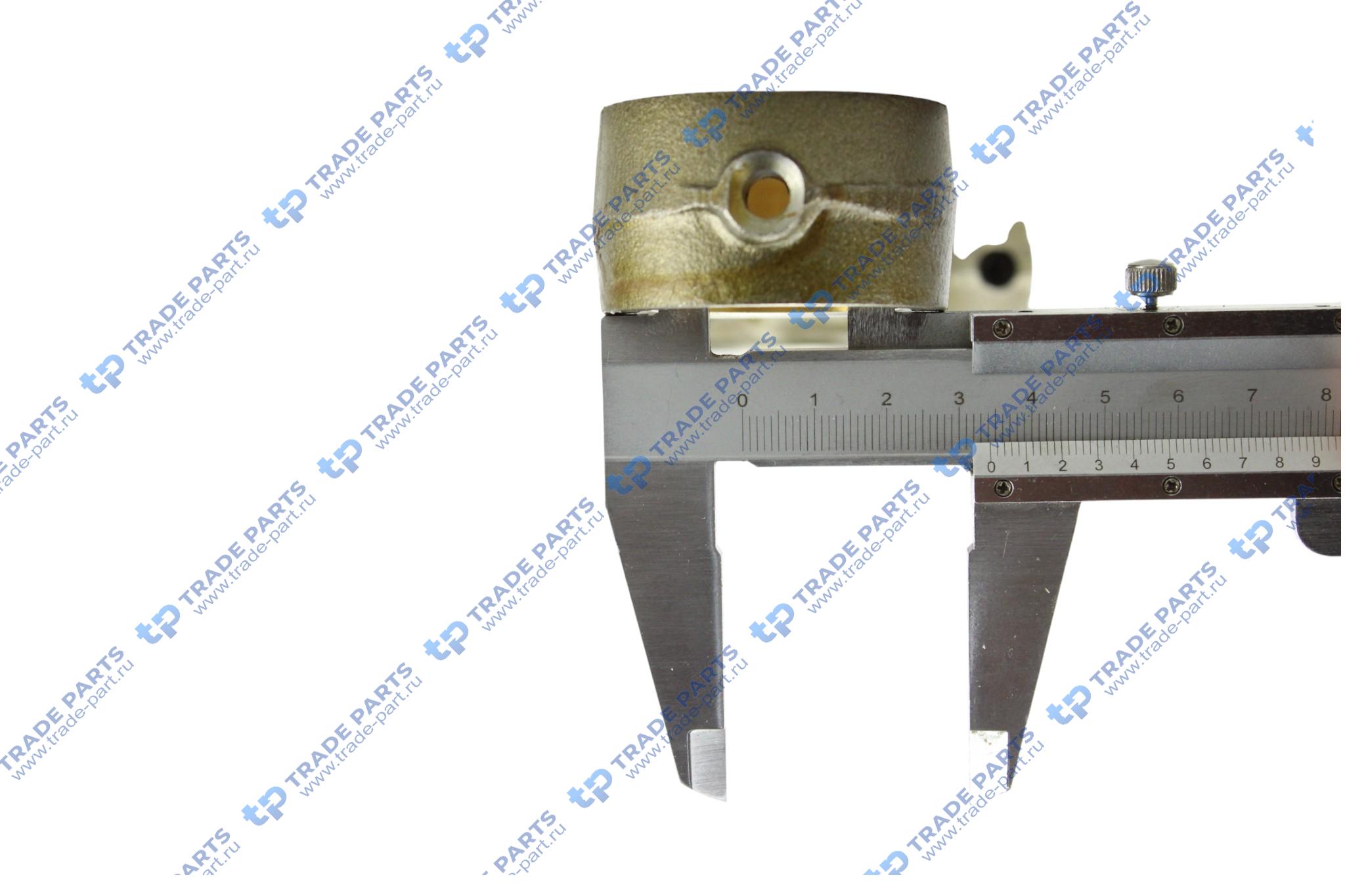 Реальная фотография шатун deutz bf 4m 6m 1012