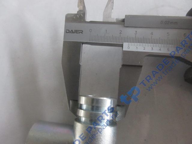 Реальная фотография адаптер обратки турбокомпрессора двигателя deutz wp6g