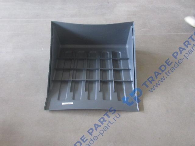 Крышка аккумулятора пластик HOWO