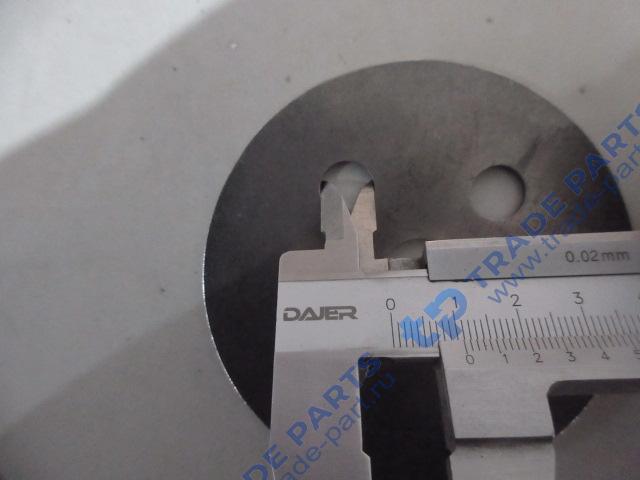 Реальная фотография шайба упорная промежуточной шестерни грм (4 отверстия) faw j6 качество о