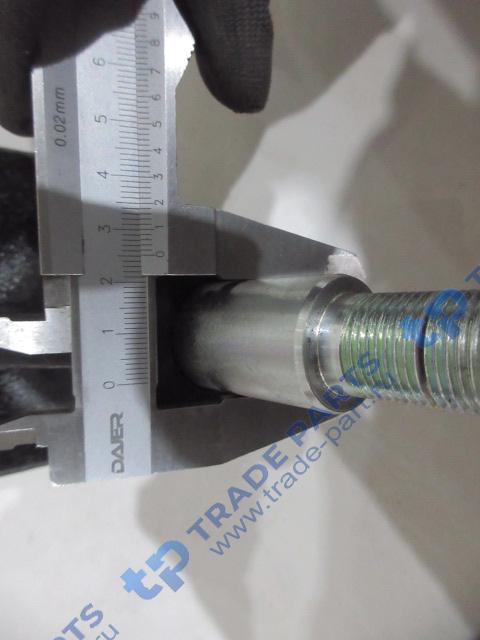 Реальная фотография кронштейн крепления гидроцилиндра нижний faw j6 качество о