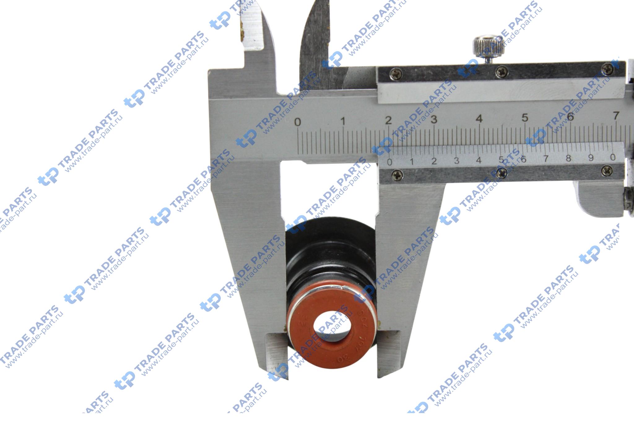 Реальная фотография колпачок маслосъемный shanghai d6114b  d04-107-30+c huatai