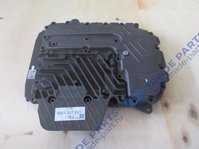 Реальная фотография блок управления акпп traxon zf 12tx2621td