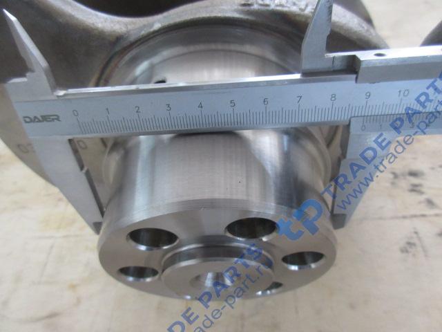 Реальная фотография коленвал 350 л.с. качество 1005010-36d/1005014-36d