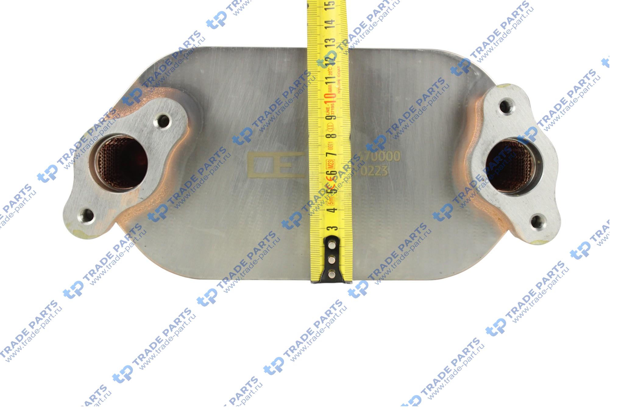 Реальная фотография радиатор масляный mb actros mp4/5,antos/aroc om471 теплообменник 4701801065/011820470