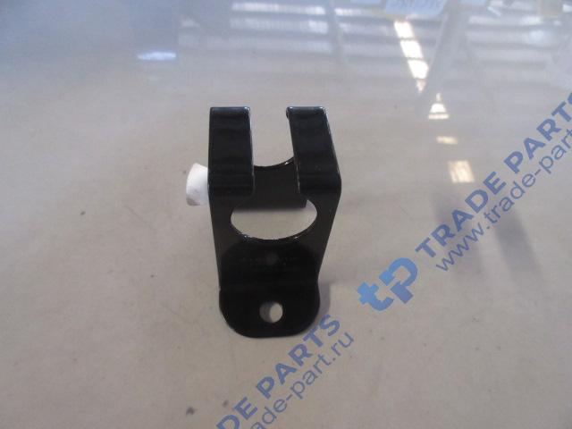 Реальная фотография кронштейн крепления шарнира sitrak c7h