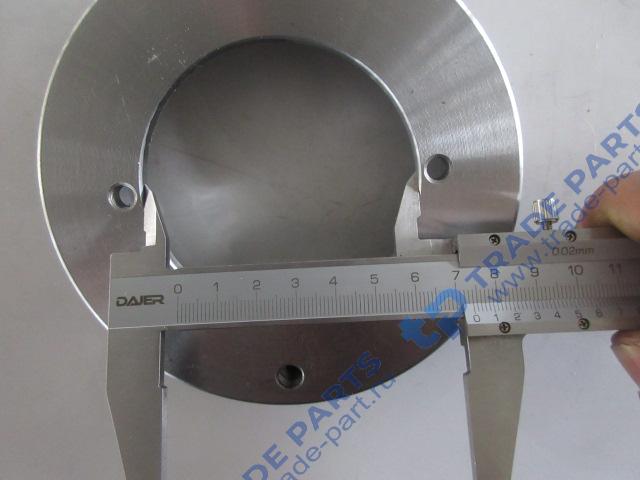 Реальная фотография седло (корпус) сальника выходного вала кпп zl40/50 3030900119 / zl50.3.3-3