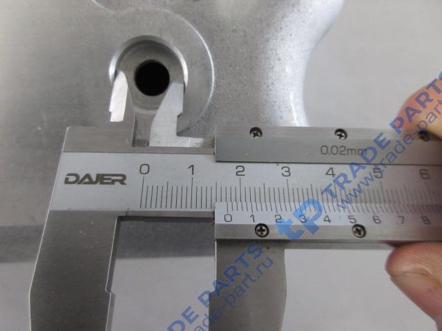 Реальная фотография крышка клапанная с сапуном 338-1003021a/630-1003021/630-1003051a