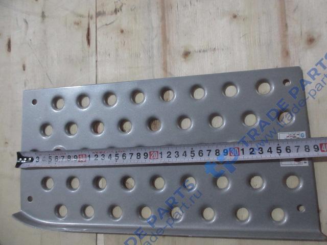 Реальная фотография подножка второй ступени правая faw j6