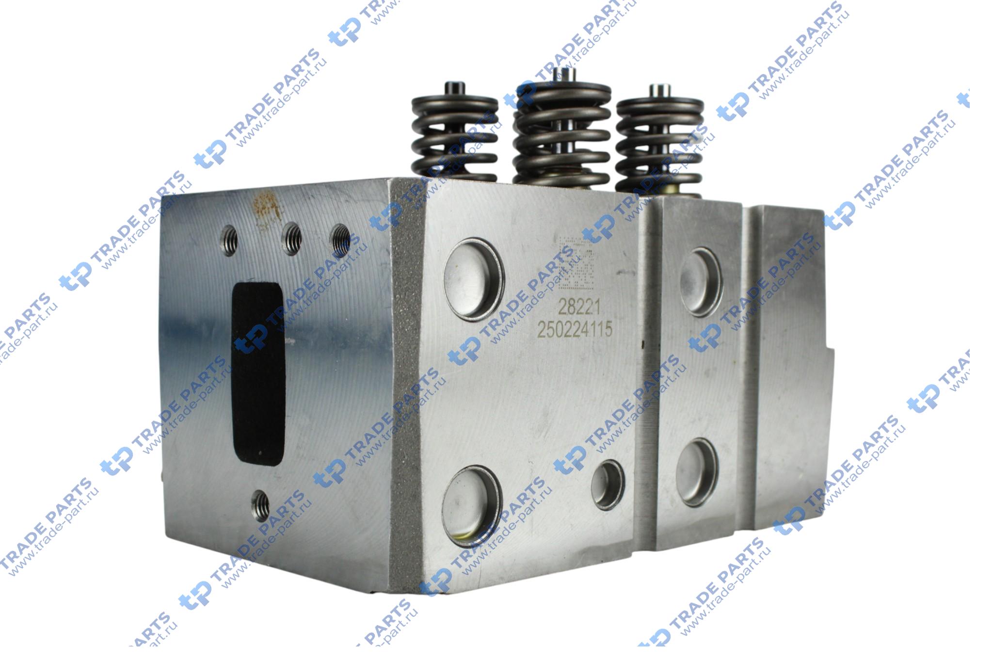 Реальная фотография головка блока цилиндра в сборе с клапанами wp13  1000928221 huatai