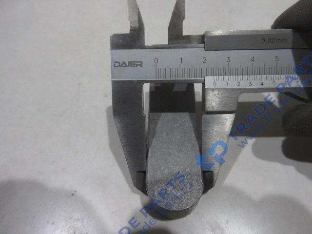 Реальная фотография шпонка 154-27-11330