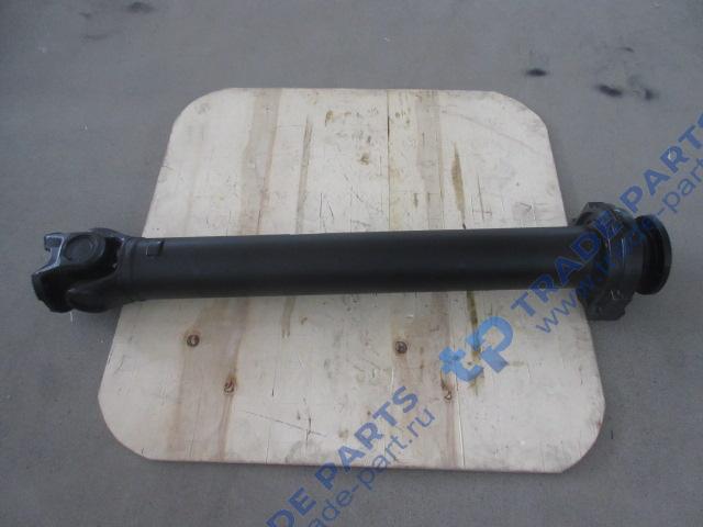 Вал карданныи основнои с подвесным Faw J6 L=1330 D=180*4 Крест.70
