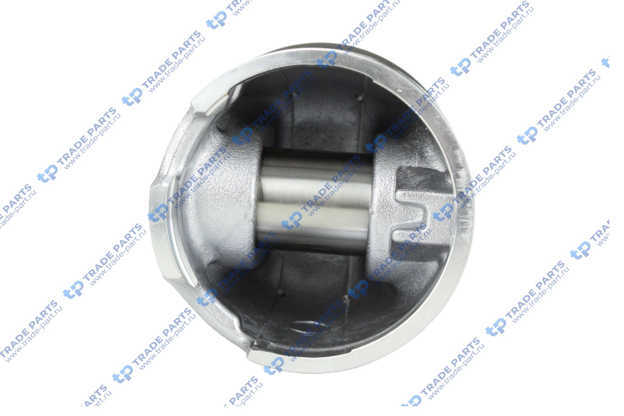 Реальная фотография поршень (палец+стопора) deutz f6l912