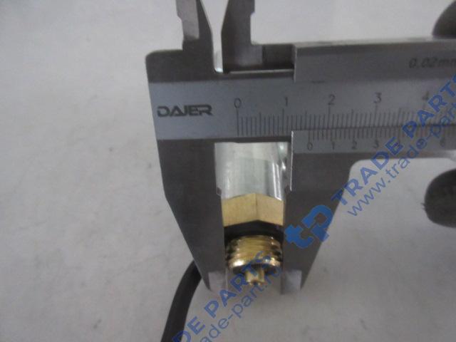 Реальная фотография штуцер энергоаккумулятора с боковым выходом faw качество о