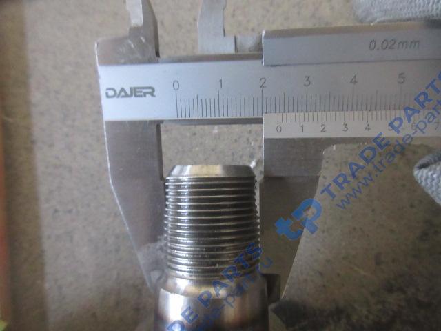 Реальная фотография тяга рулевая продольная второй оси t5g\sitrak 8х4 howo