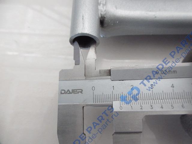 Реальная фотография кронштейн подножки передней подвижной в сборе faw j6,3250,3310 качество о