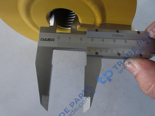 Реальная фотография палец сочленения полурам нижний sdlg 953 нового образца