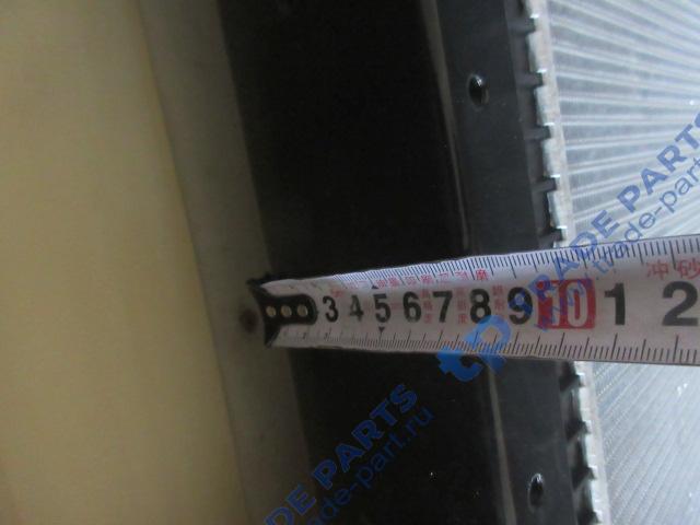 Реальная фотография радиатор sitrak c7h max охлаждения двигателя (с интеркулером)