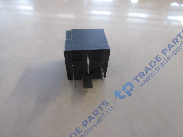 Реальная фотография реле 4х контактное 40a howo t5g, sitrak c7h