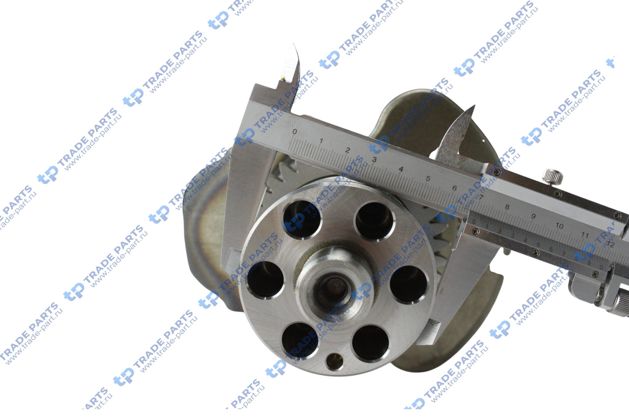 Реальная фотография вал коленчатый v=4.5 4isbe,isde185
