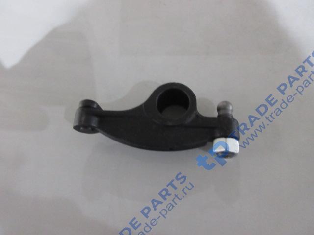 Реальная фотография коромысло выпускного клапана