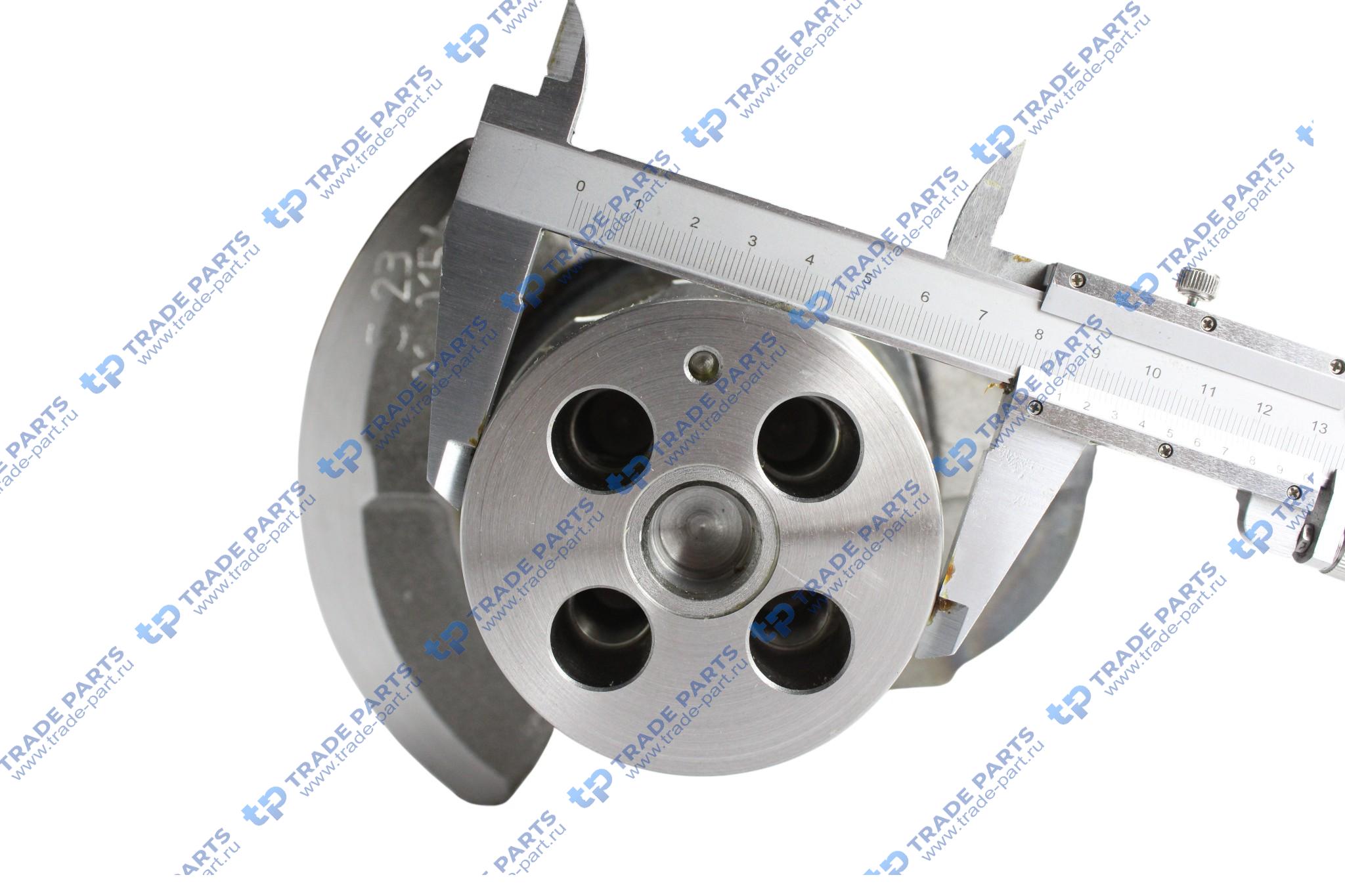 Реальная фотография вал коленчатый deutz