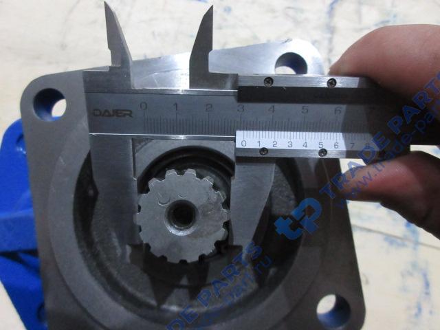 Реальная фотография насос гидравлический p7600-g125k1 14 шлицов xcmg lw330ru, lw330fn, lw500, zl50gn