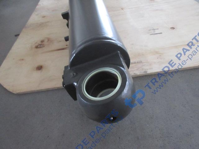 Реальная фотография гидроцилиндр подъёма sdlg 956