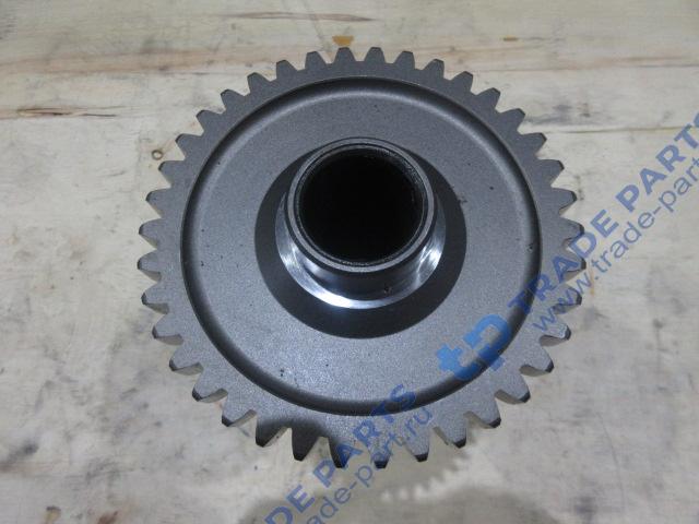 Реальная фотография вал шестерня привода насоса кпп 14 шлицов 38 зубов