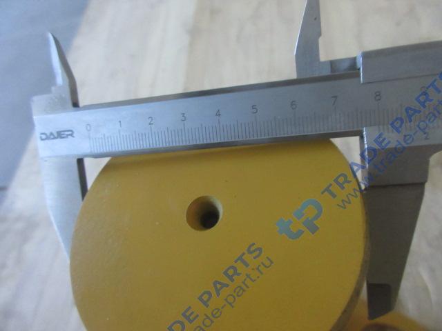 Реальная фотография палец сочленения гидроцилиндра 80*320