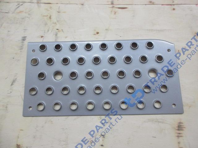 Реальная фотография подножка второй ступени левая faw j6