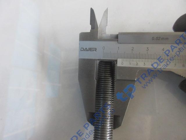 Реальная фотография наконечник тяги кпп (внешняя резьба)