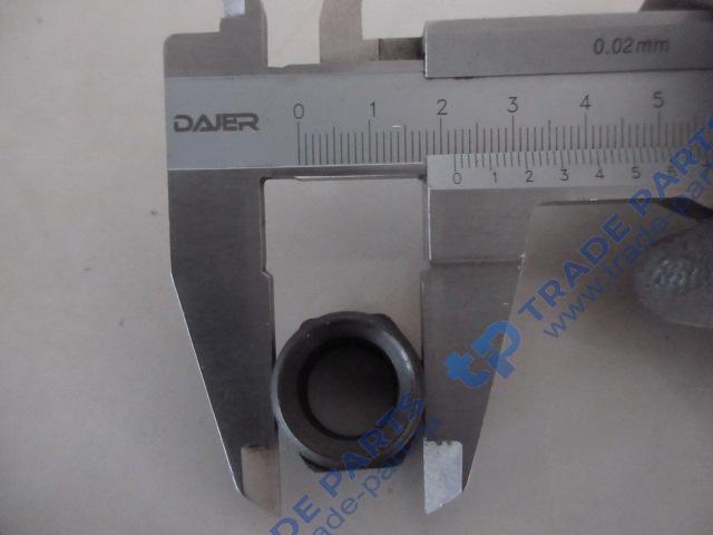 Реальная фотография гайка штуцера топливной форсунки faw j5, j6 качество о