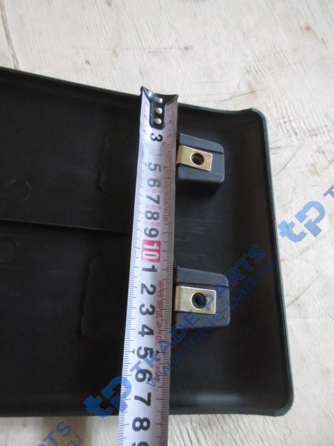 Реальная фотография панель левая боковая заднего крыла (под габариты) sitrak c7h