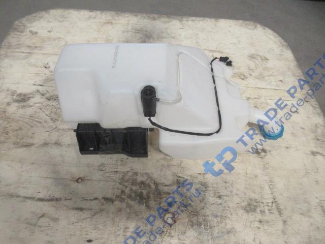 Бачок омывателя в сборе J7