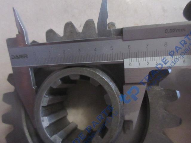 Реальная фотография шестерня кпп bs428 24 шлица , 10 шлицов