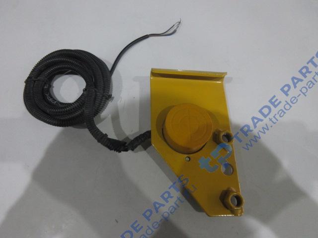 Реальная фотография датчик положения ковша e55-d15b1/4130000882 sdlg 936