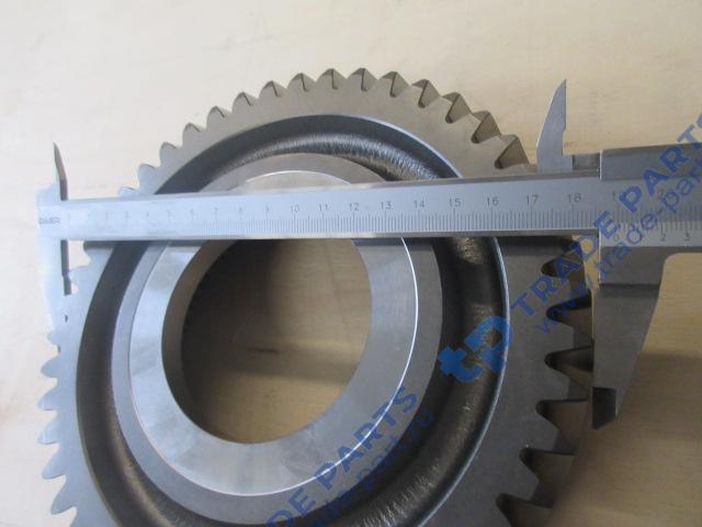 Реальная фотография шестерня второй передачи кпп zf traxon