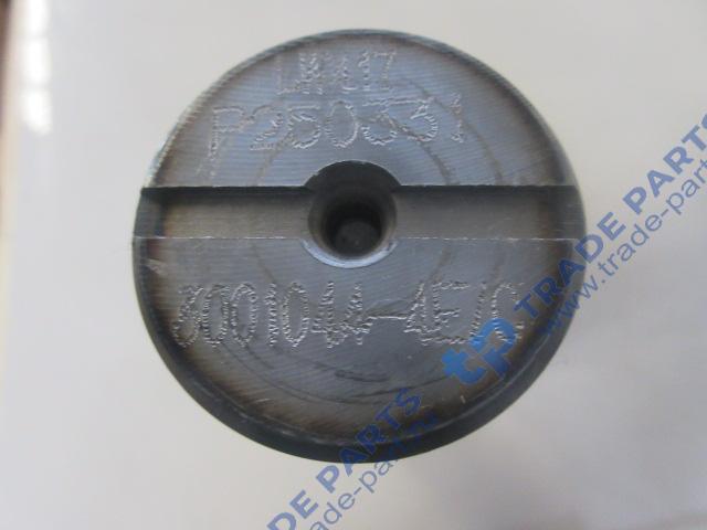 Реальная фотография шкворень поворотного кулака нов.образца faw j5,j6,4250 не рмк