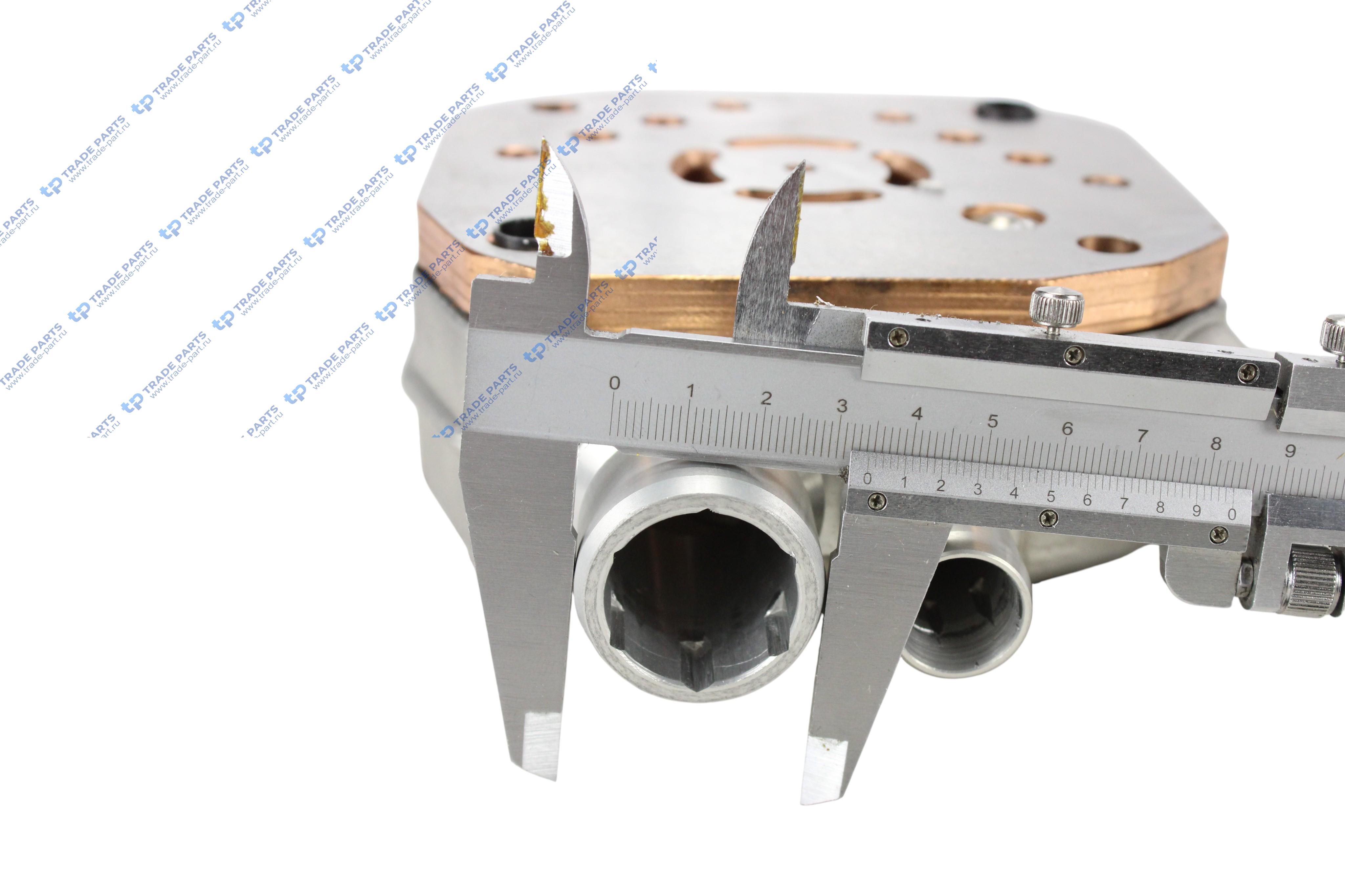 Реальная фотография головка компрессора в сборе mb om501/502 v8 euro 4/5 горизон.