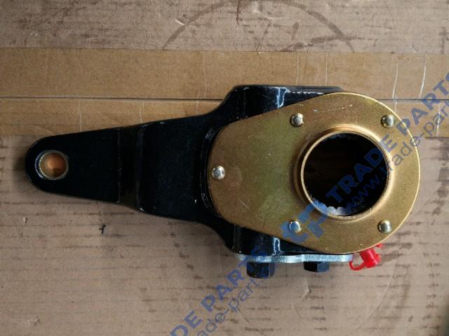 Рычаг регулировочный перед левого тормоза FAW J6 E5 3250